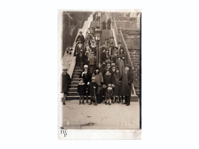 Escaliers de Montmartre François Gabriel Circa 1920 Souviens Toi De Paris vue 0 Photo vintage Paris
