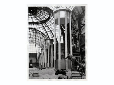 Photo installation lumineuse au Grand Palais 1956 Souviens Toi De Paris vintage photography vue 0